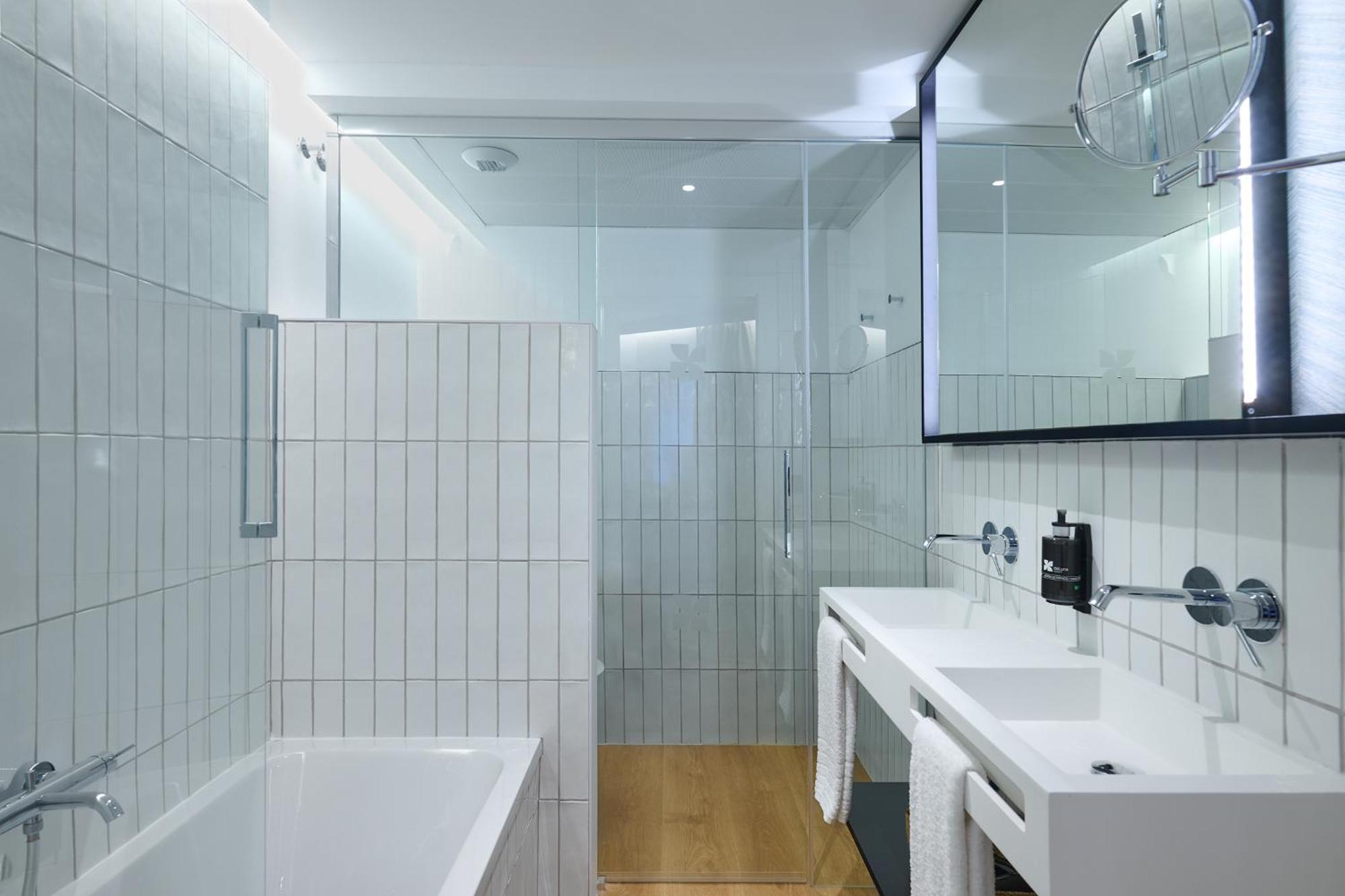 Apartamentos Luna Suites Гранада Экстерьер фото