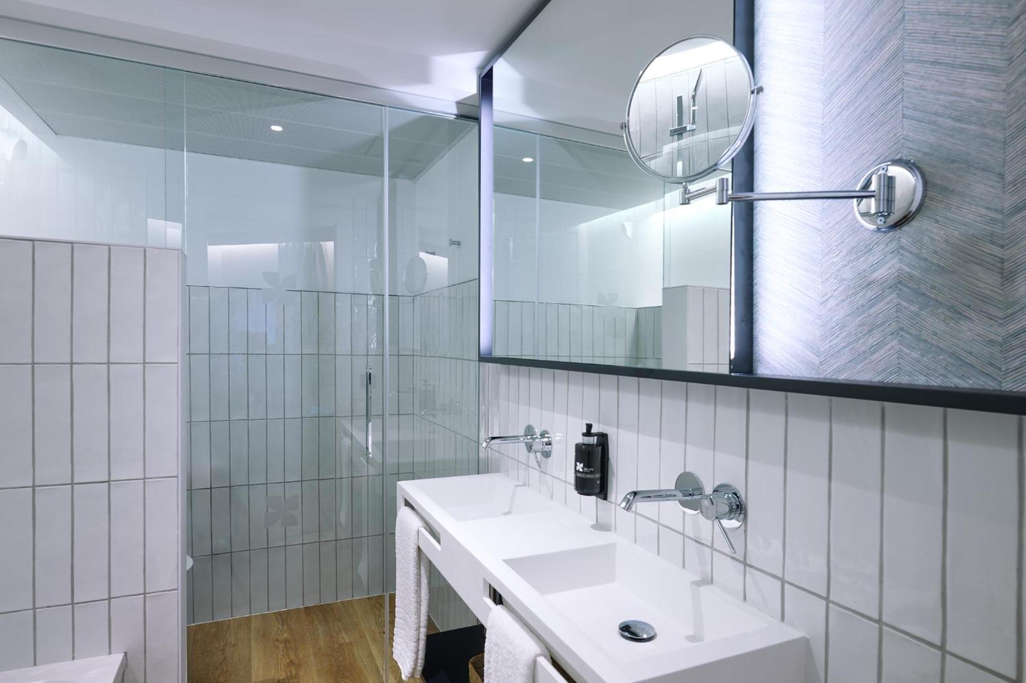 Apartamentos Luna Suites Гранада Экстерьер фото