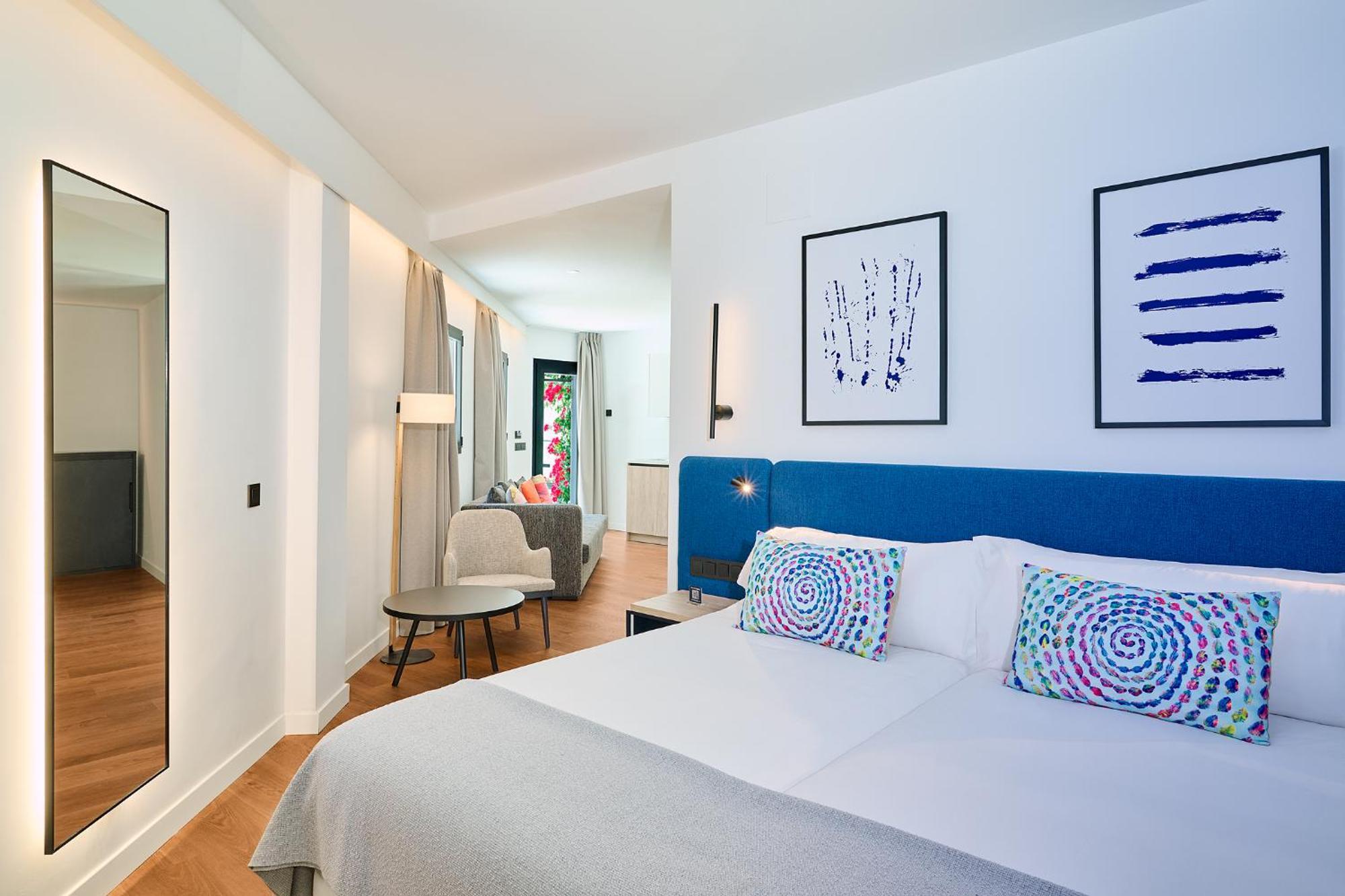 Apartamentos Luna Suites Гранада Экстерьер фото